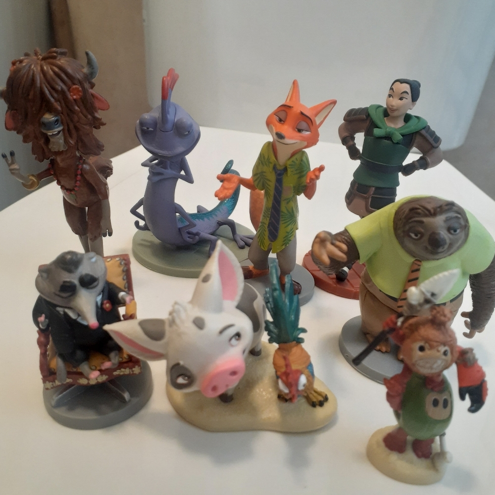 Disney figures bundle - Picture 2 of 4